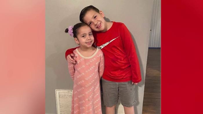 Judge orders Alamo Heights children, stepmother to be released from ICE detention – KSAT