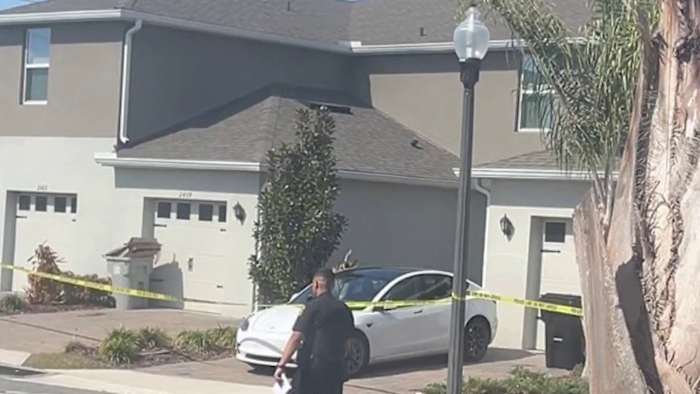 Gunfire riddles home and cars in Apopka neighborhood, leaving mom of 3 ‘stunned’