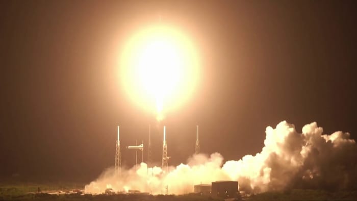 WATCH: SpaceX launches Starlink satellites from Florida coast