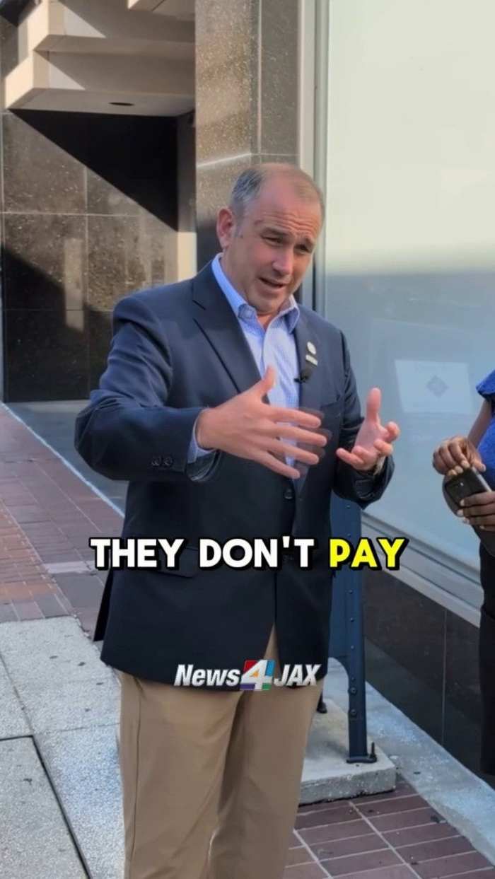 Downtown Jacksonville business owners say downtown needs consistent foot traffic