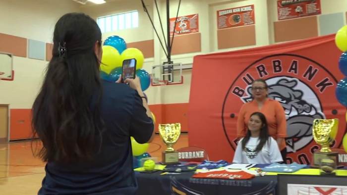 Burbank softball standout signs commitment to Oklahoma Wesleyan University