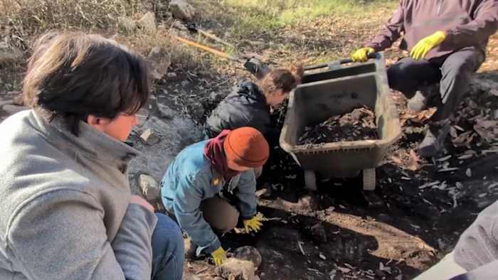 RiverAid volunteers brave first freeze to protect Edwards Aquifer from stormwater pollution