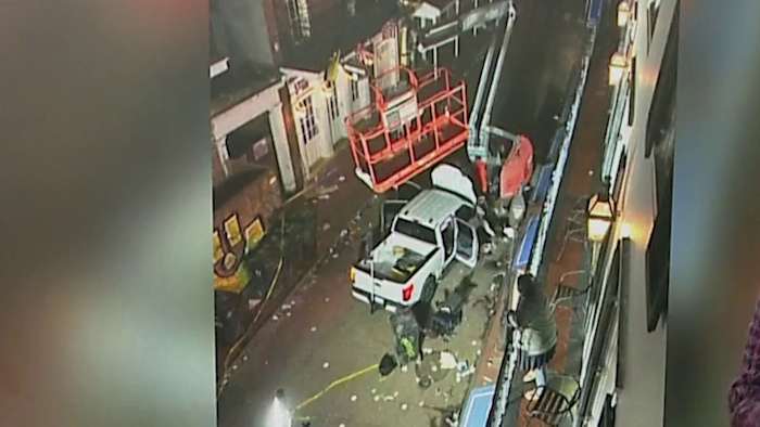 How did Shamsud Din Jabbar obtain the New Orleans attack truck?
