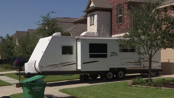 Parking mobile homes in residential neighborhood streets: Ask 2