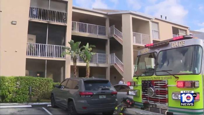 Fire ignites inside southwest Miami-Dade apartment building on Christmas Eve