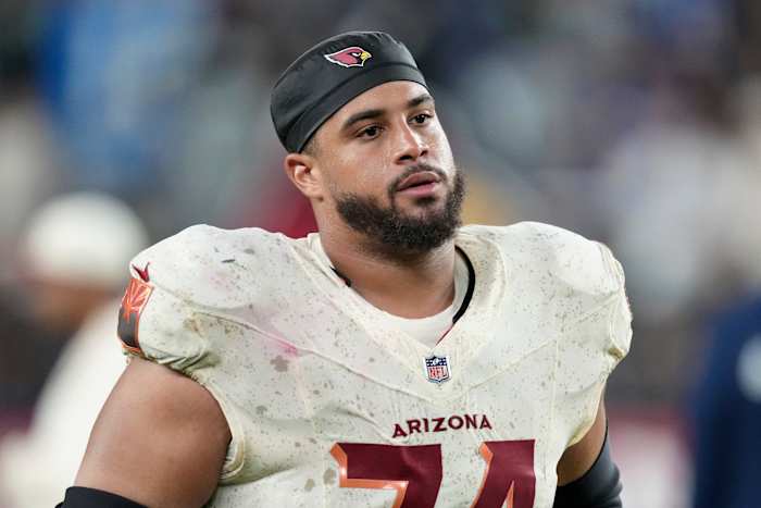 Image linked from the original feed: Arizona Cardinals offensive lineman Isaiah Adams arrested in Canada on gun charges