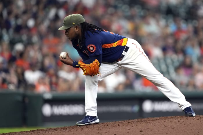 Adrian Houser continues his surge as Brewers win 40 shut out Astros for 2nd straight game