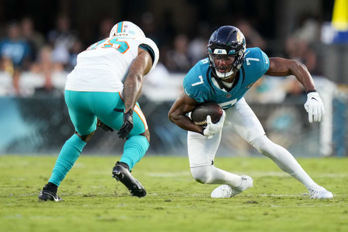 Jalen Hurts, Eagles pound Giants early, coast to NFC title game