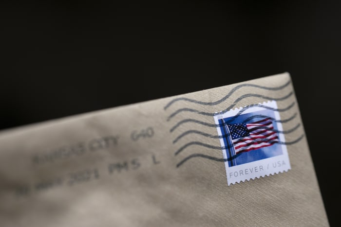 USPS Announces Postage Rate Decrease - Starts April 10, 2016 - Stamps.com  Blog