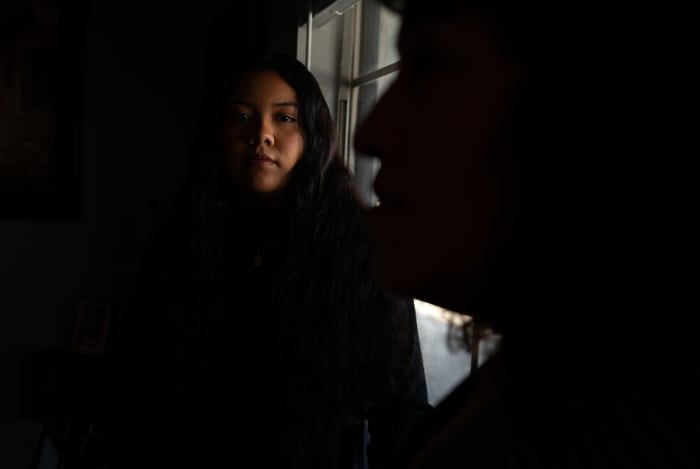 Glitch in financial aid form is keeping students with immigrant parents from applying for college grants - Vimarsana News