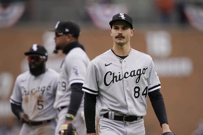 Goodwin homers, White Sox regroup to beat Cubs 8-6 in 10