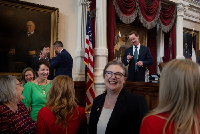 A Texas lawmaker wants voters to decide whether legislators deserve a raise