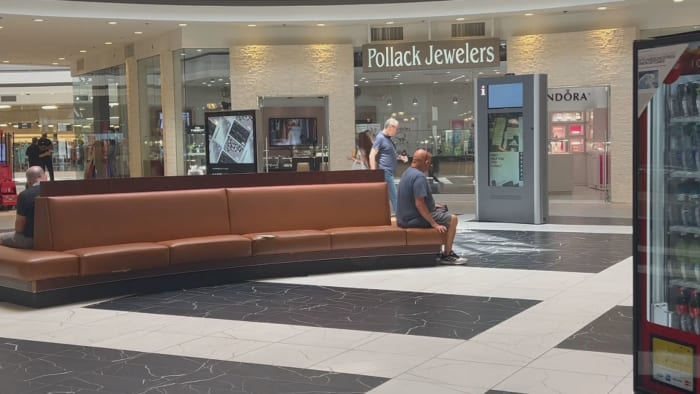 Shoplifter with knife causes Sawgrass Mills mall evacuation, police say