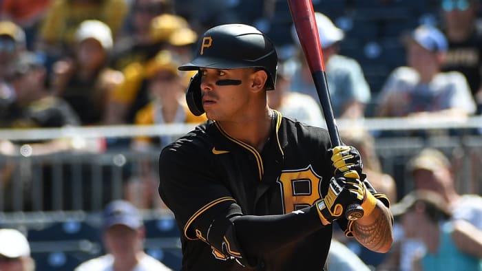 Pirates: Newly promoted Cruz, Madris spark Pirates, rout Cubs 12-1