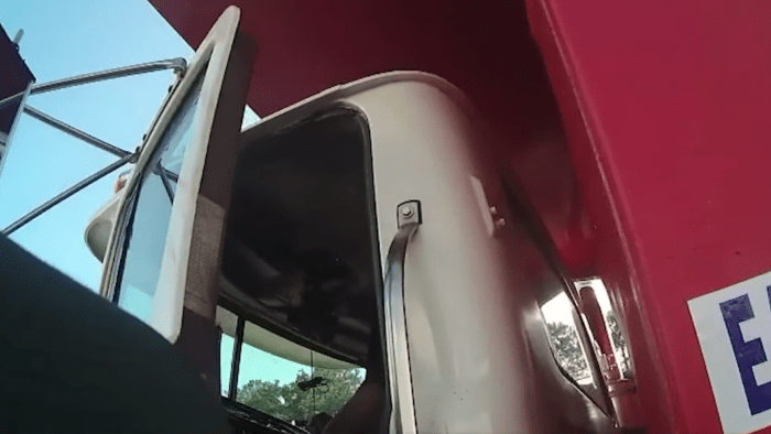 VIDEO: Volusia County deputy performs CPR on unresponsive driver on I-95