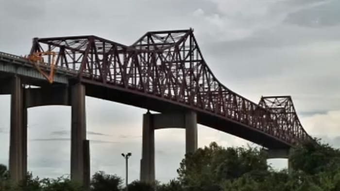 Mathews Bridge reopens after crash - Vimarsana News