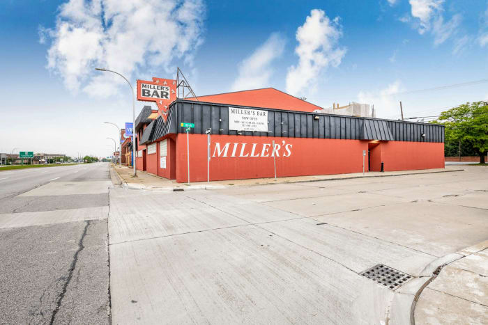 Family-owned Miller’s Bar in Dearborn sold to local businessman