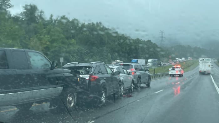 Multi-vehicle crash on I-81 in Roanoke County cleared - Vimarsana News