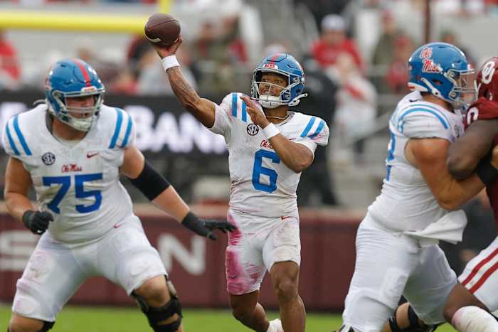 Chambliss leads No. 8 Mississippi to 34-26 victory over No. 13 Oklahoma
