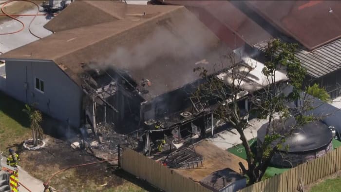 Fire erupts inside Miami Gardens home