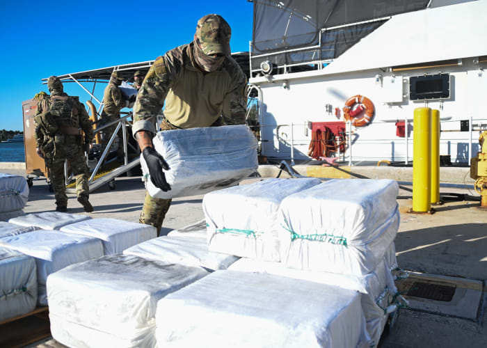 Coast Guard offloads thousands of pounds of cocaine worth more than $24 million in Miami - Vimarsana News