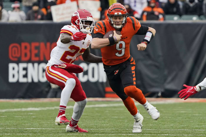 Hurting Mayfield, Browns score late, outduel Bengals 37-34