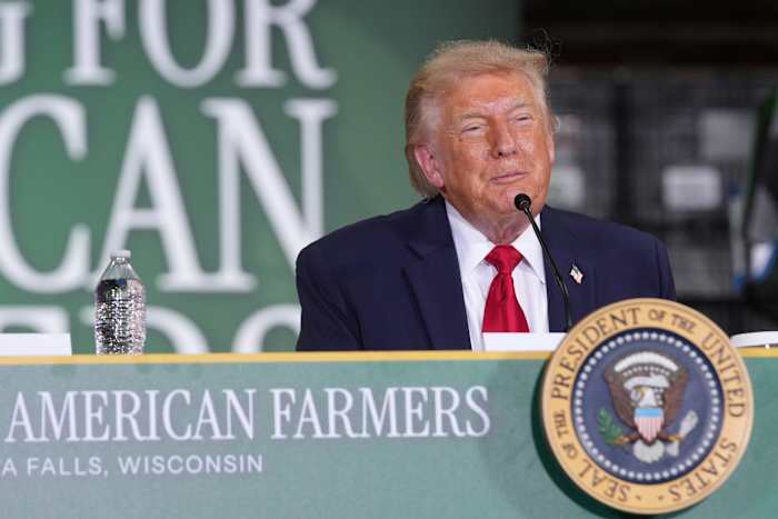 Trump dismisses idea that Iran betrays his 'no new wars' cam