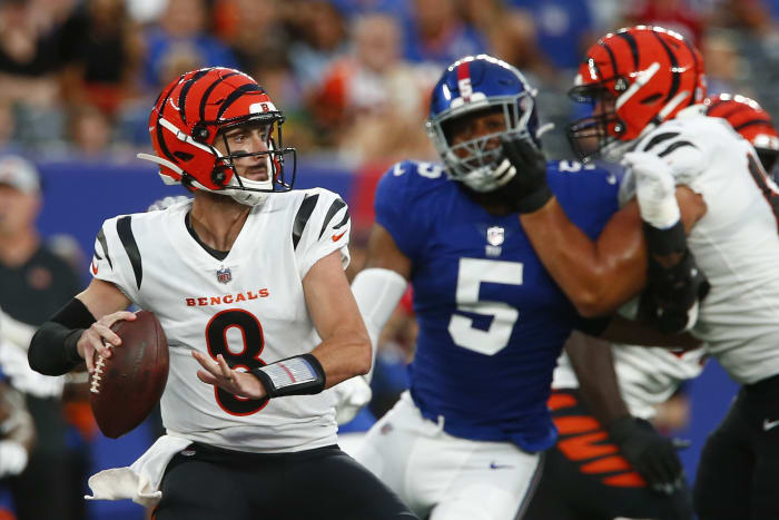 Bengals rally past Chiefs 34-31, clinch AFC North title