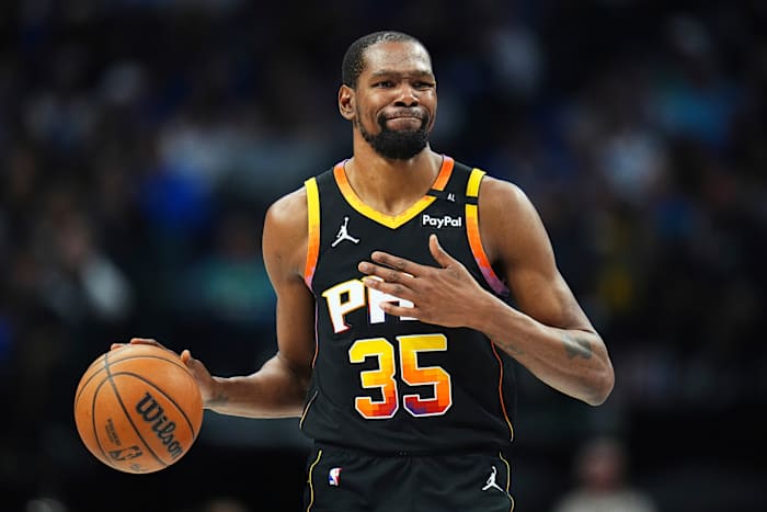 Kevin Durant acquires minority stake in Paris Saint-Germain