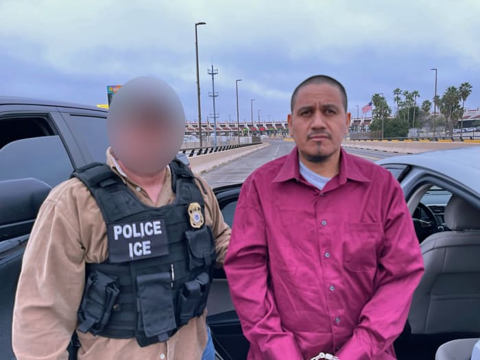 ICE Houston removes foreign fugitive wanted for homicide in Mexico