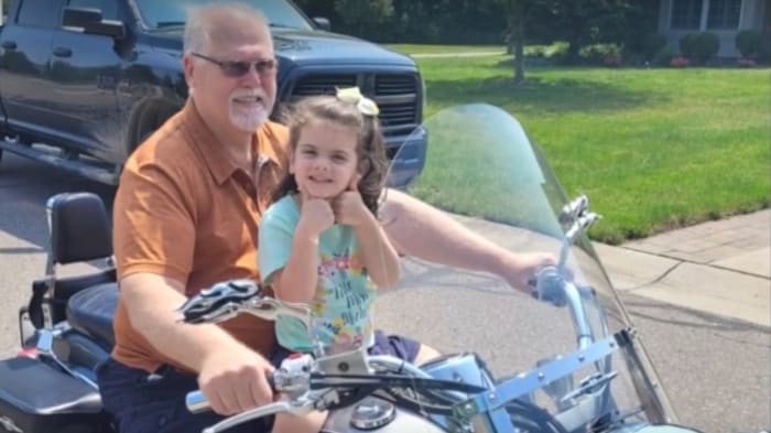 Morning 4 : Wayne County family searches for kidney donor to save grandad life and more news