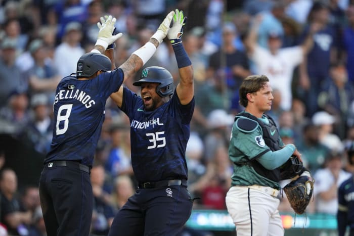 Grandal 8 RBIs in return from IL, White Sox beat Cubs 17-13