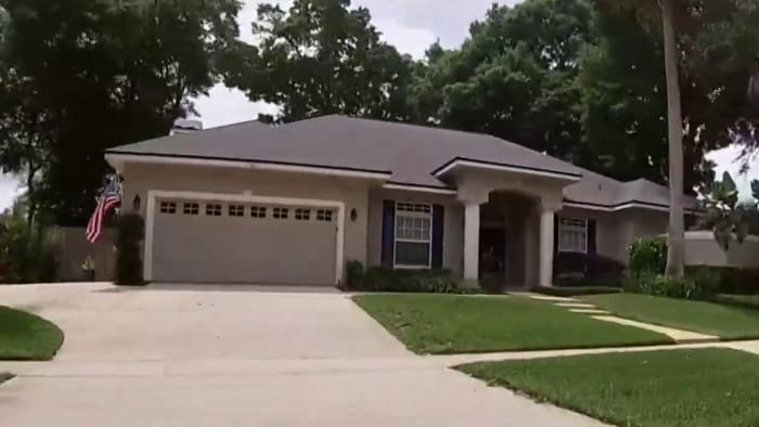 Floridians flock to Citizens Insurance even as it plans rate hikes