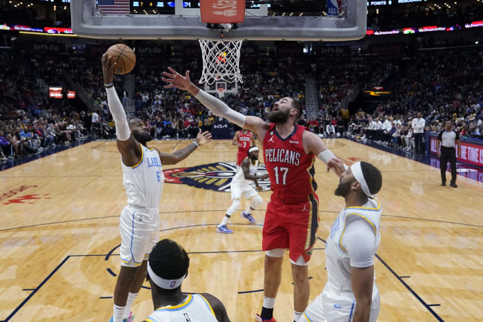 Williamson, Ingram injured in Pelicans' first loss