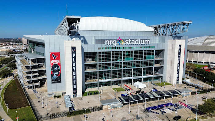 IT’S BACK: Texans’ stadium changing name back to Reliant Stadium