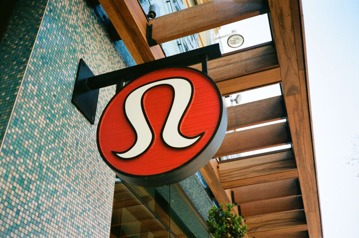 Lululemon employee accused of stealing more than $15,000 from Miami Beach store