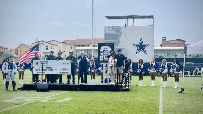 Cowboys training camp photos: QB Dak Prescott celebrates his 29th birthday  with the fans