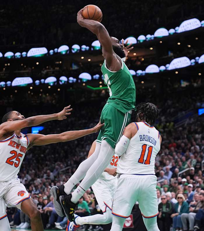 Knicks Overcome 20-Point Deficit, Lead Celtics 2-0 in Series