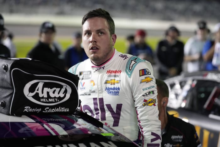 Ty Gibbs stuns grandfather, wins in first career NASCAR race