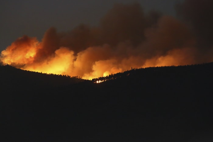 Portugal declares a state of calamity as wildfires rage out of control thumbnail