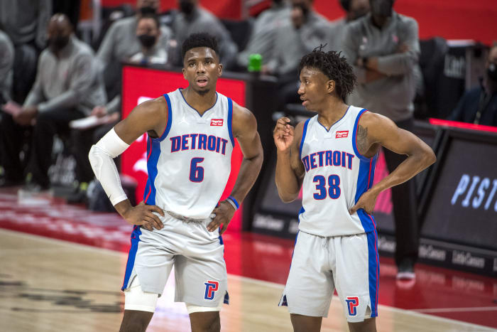 Pistons G Hamidou Diallo gets in-game wardrobe change after name