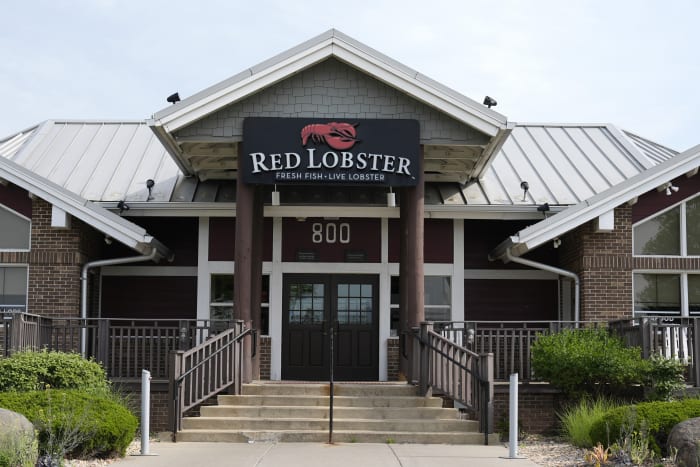 3 Michigan Red Lobster locations could be next to close