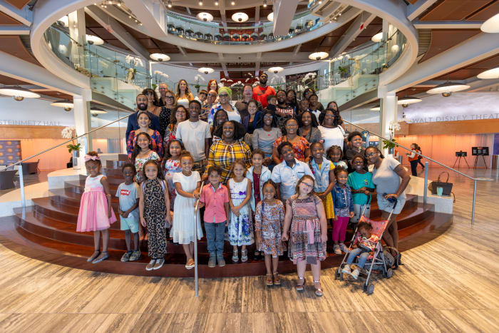 Orlando community giveback program provides access to theatre