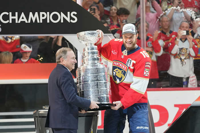 NHL, NHLPA close to agreeing on a new collective bargaining agreement, AP sources say NHL, NHLPA close to agreeing on a new collective bargaining agreement, AP sources say