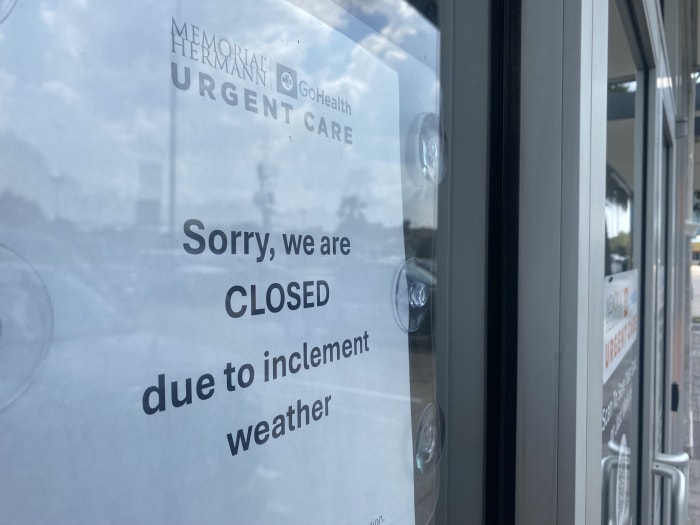 Entire plaza on Westheimer has gone weeks without power, business owners tell KPRC 2