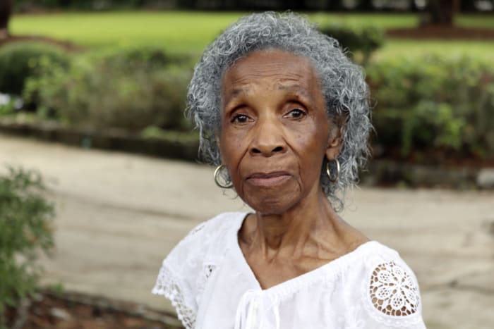 Woman, 94, who drew national attention for fending off developers in her island community has died