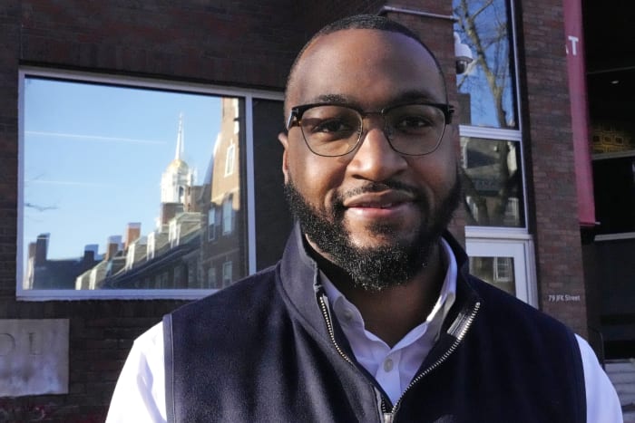 Warnock's campaign chief sees lessons from Dems in Georgia