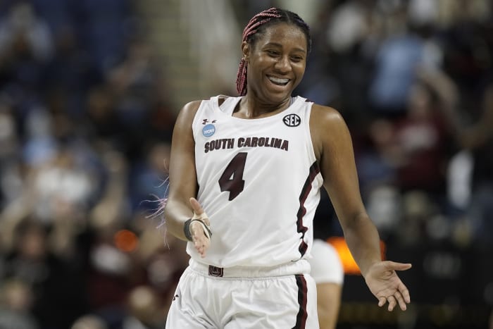 Undefeated South Carolina Women's Basketball 2023 SEC Tournament Champions  Signatures Shirt - Limotees