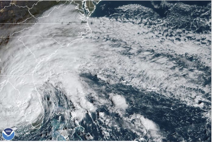 Breaking - Nicole, now a hurricane, barrels toward Florida