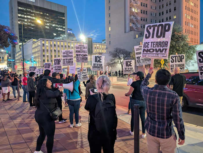 San Antonio City Council to hold special session on increased ICE presence